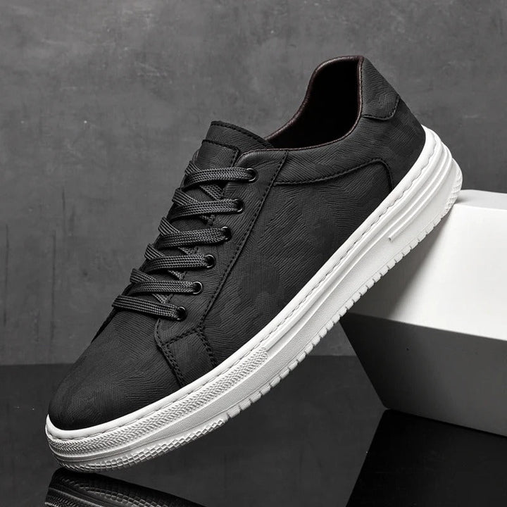 Vaughn Artisan Sneakers